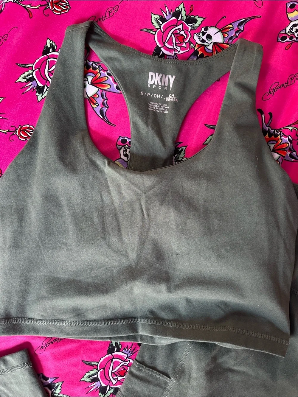 DKNY Olive Active High-Waist Leggings with Matching Sports Bra